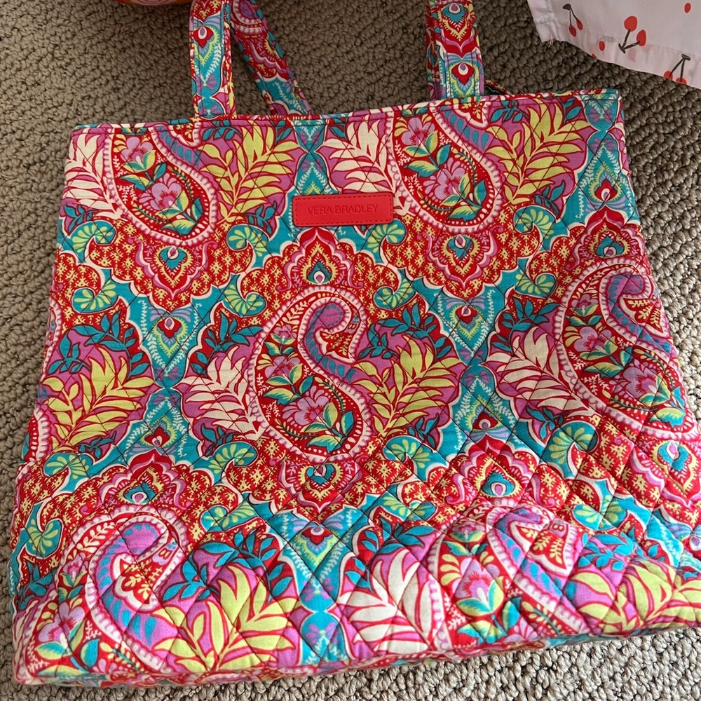 Vera Bradley Shoulder tote